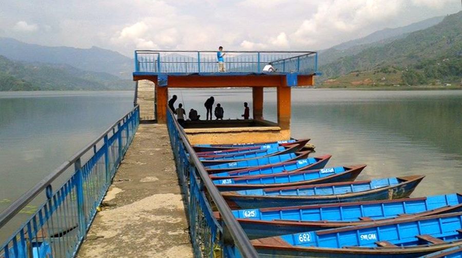 Boats at Phewa Tal in Pokhara