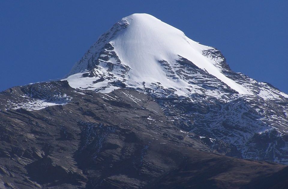 Pisang Peak