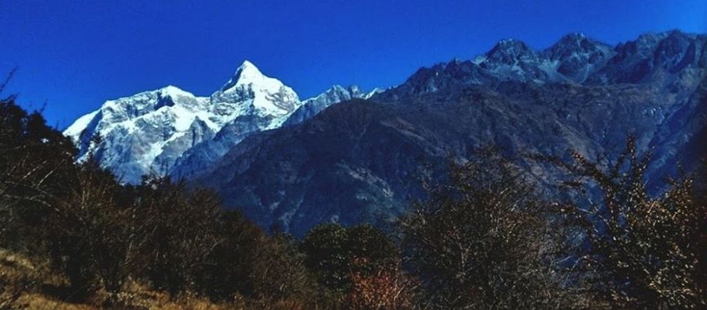 Mt.Numbur on approach to Upper Likhu Khola Valley