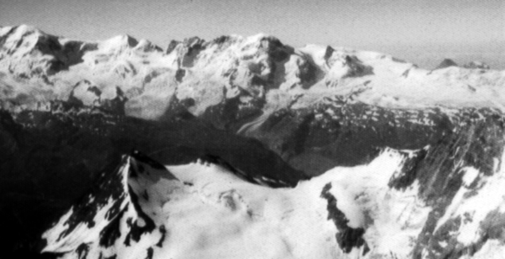 Lyskamm, Castor, Pollux and Breithorn from the Weisshorn