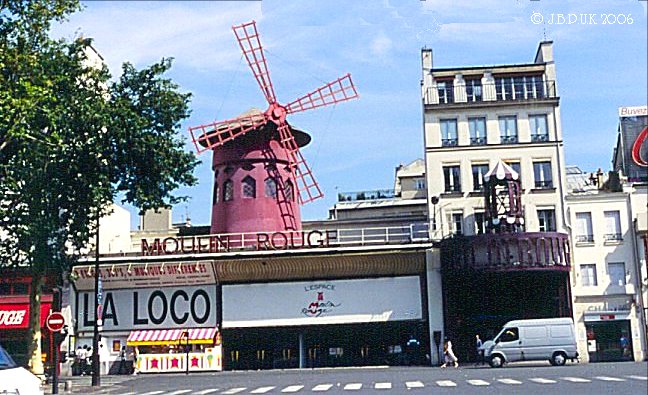 Moulin Rouge in Paris