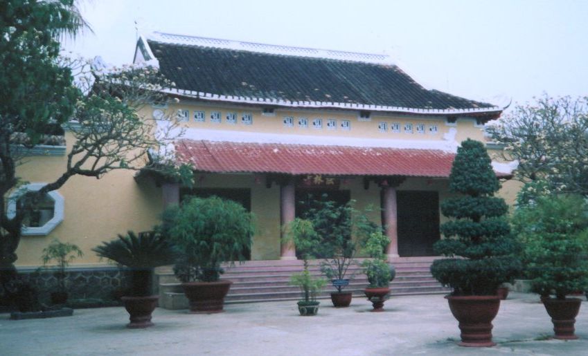 Phap Lam Pagoda in Danang