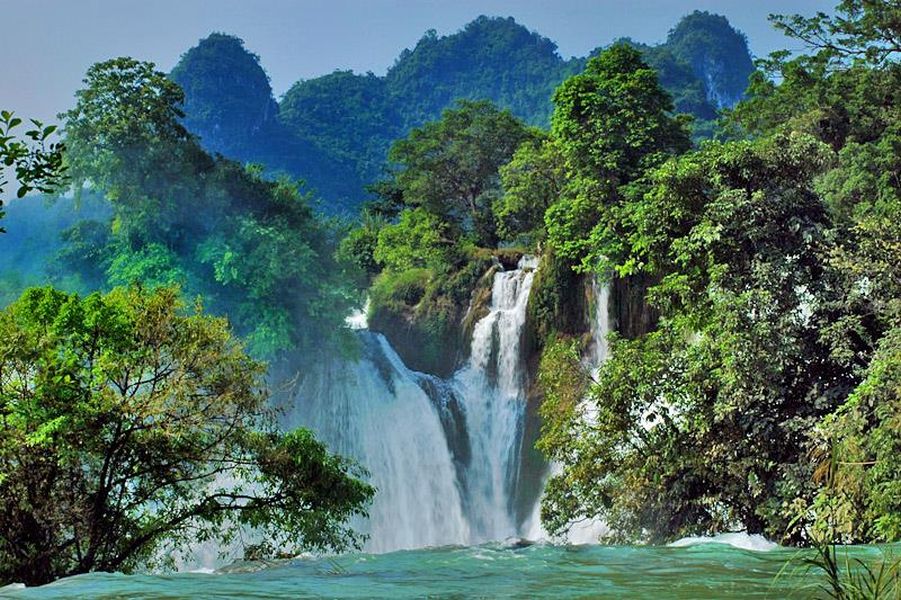 Detian / Ban Gioc Waterfall in Cao Bang Province in Northern Vietnam