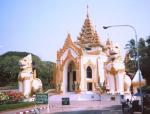 Shwedagon_west.jpg