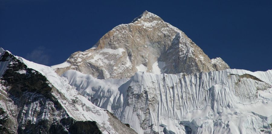 Mount Makalu from the SW ridge