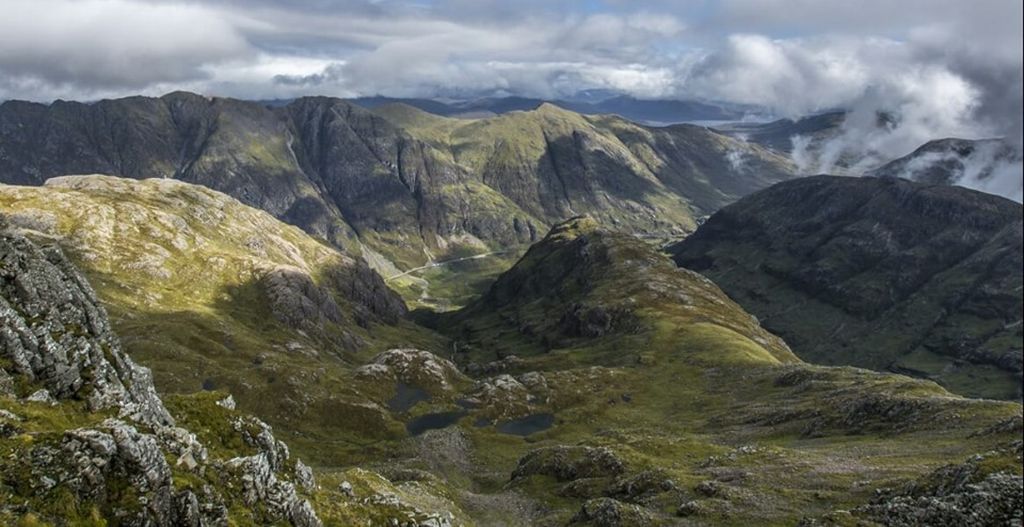 Aonach Eagach and Three Sisters of Glencoe - Beinn Fhada, Gearr Aonach and Aonach Dubh