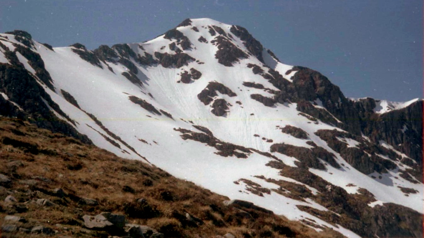 Stob Coire Sgreamhach above the Lost Valley