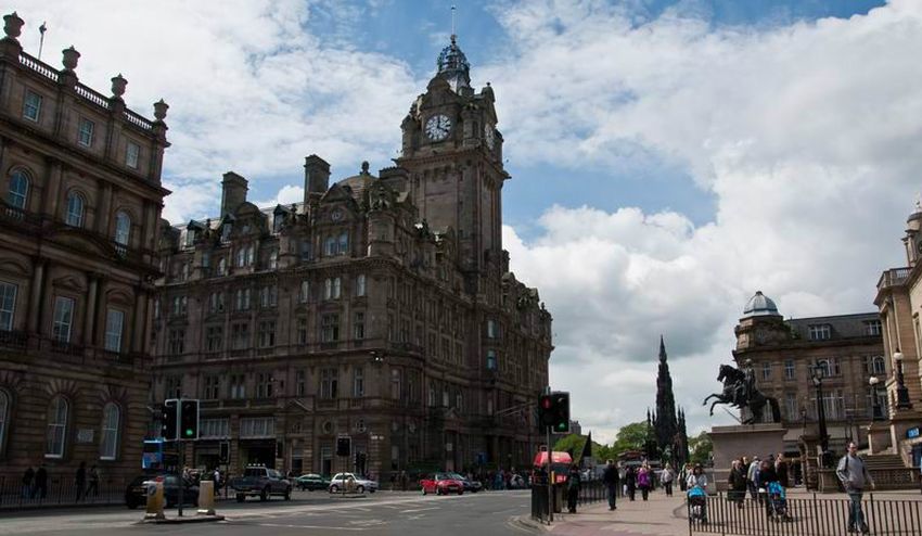 Balmoral Hotel in Edinburgh City Centre