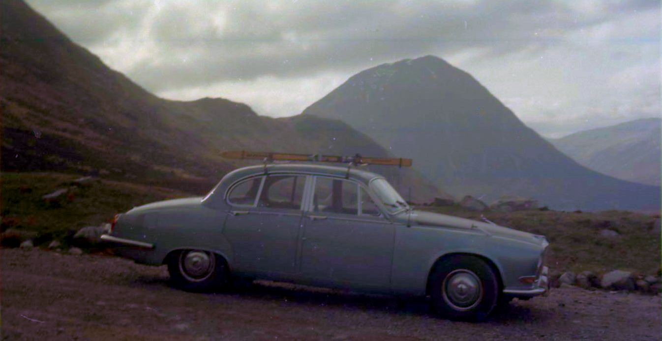 Buchaille Etive Mor  from White Corries Ski Centre