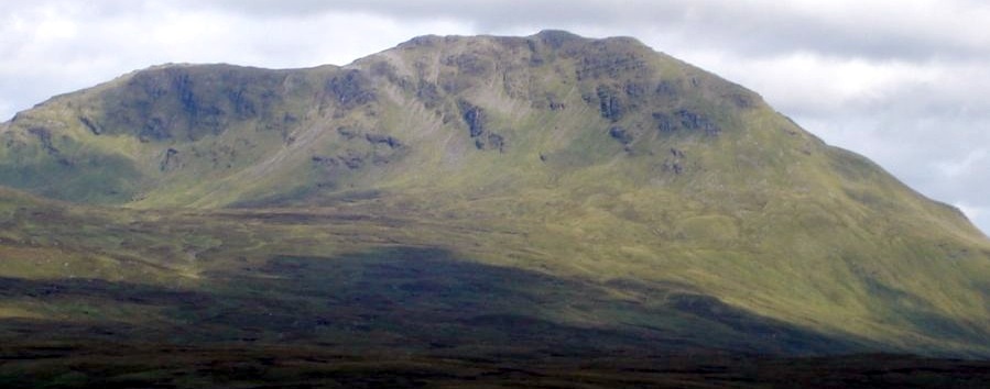 Beinn Dubhchraig on ascent of Troisgeach