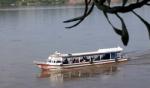 nong_khai_ferry.jpg