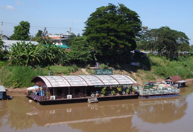 Floating restaurant on Nan River in Phitsanulok in Northern Thailand