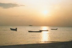 Sunset at Hat Yao on Pha Ngan Island in Southern Thailand